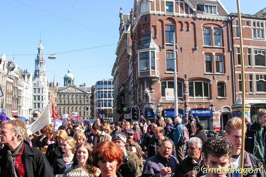 2003 Vredesdemonstratie 04 900x600 AJ wm