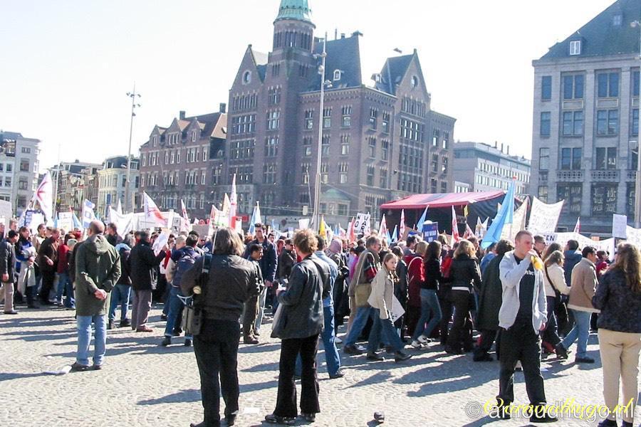 2003 Vredesdemonstratie 05 900x600 AJ wm